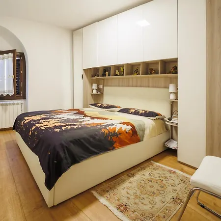 La Casa Di Nonna Lina 게스트하우스 Saviore dell'Adamello